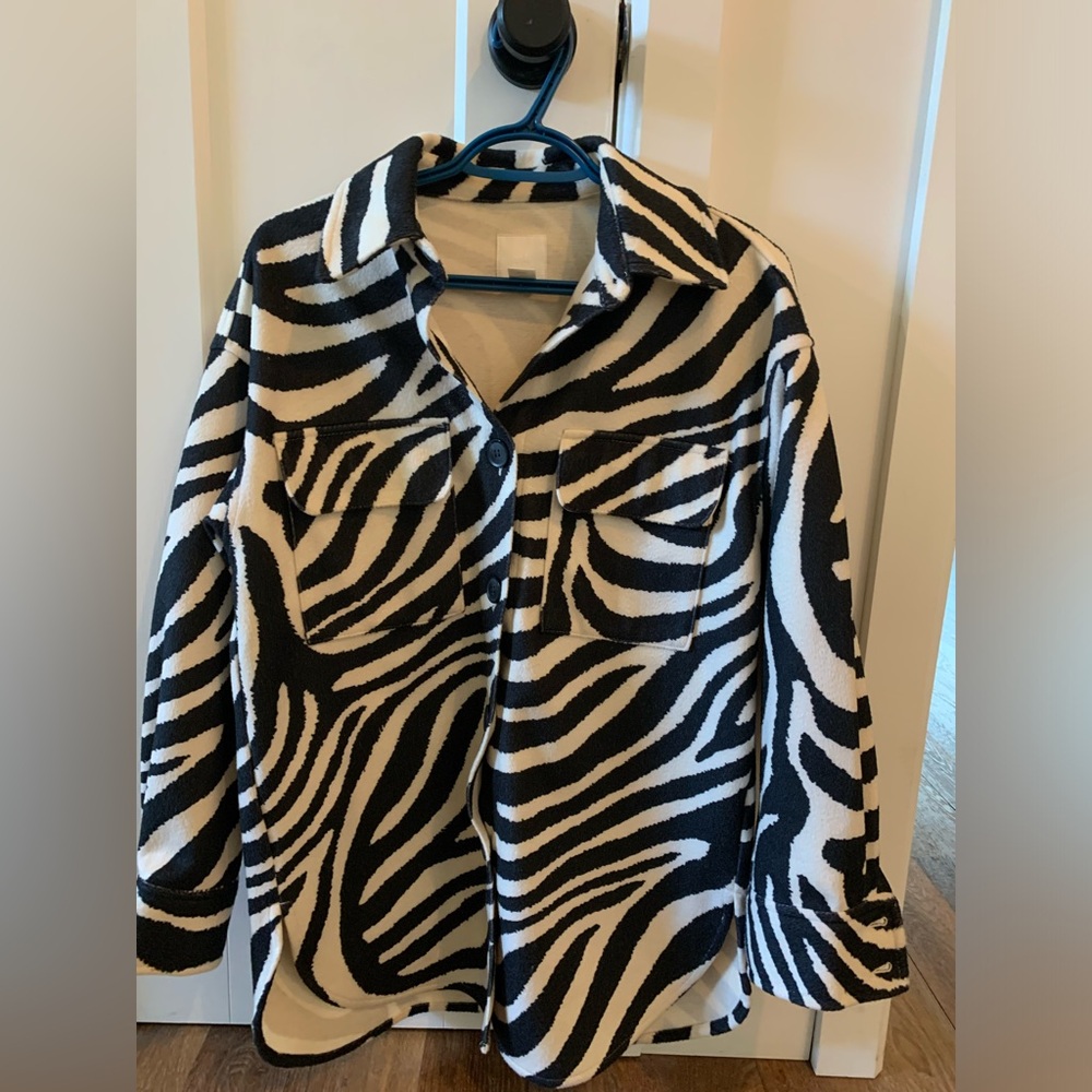 Zebra jacket oversize NWOT